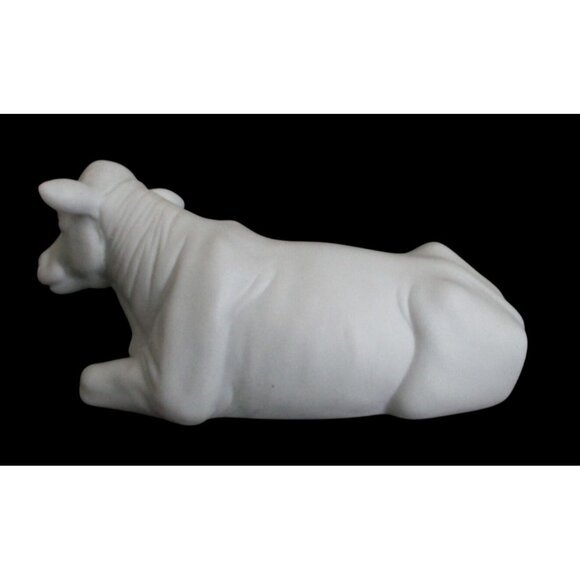 Avon Nativity Collectibles The Cow Figurine  - Vintage 1987 White Porcelain - Picture 5 of 9